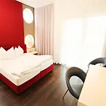 Hotel Royal X 3*