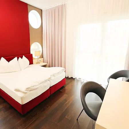 Hotell Royal X 3*